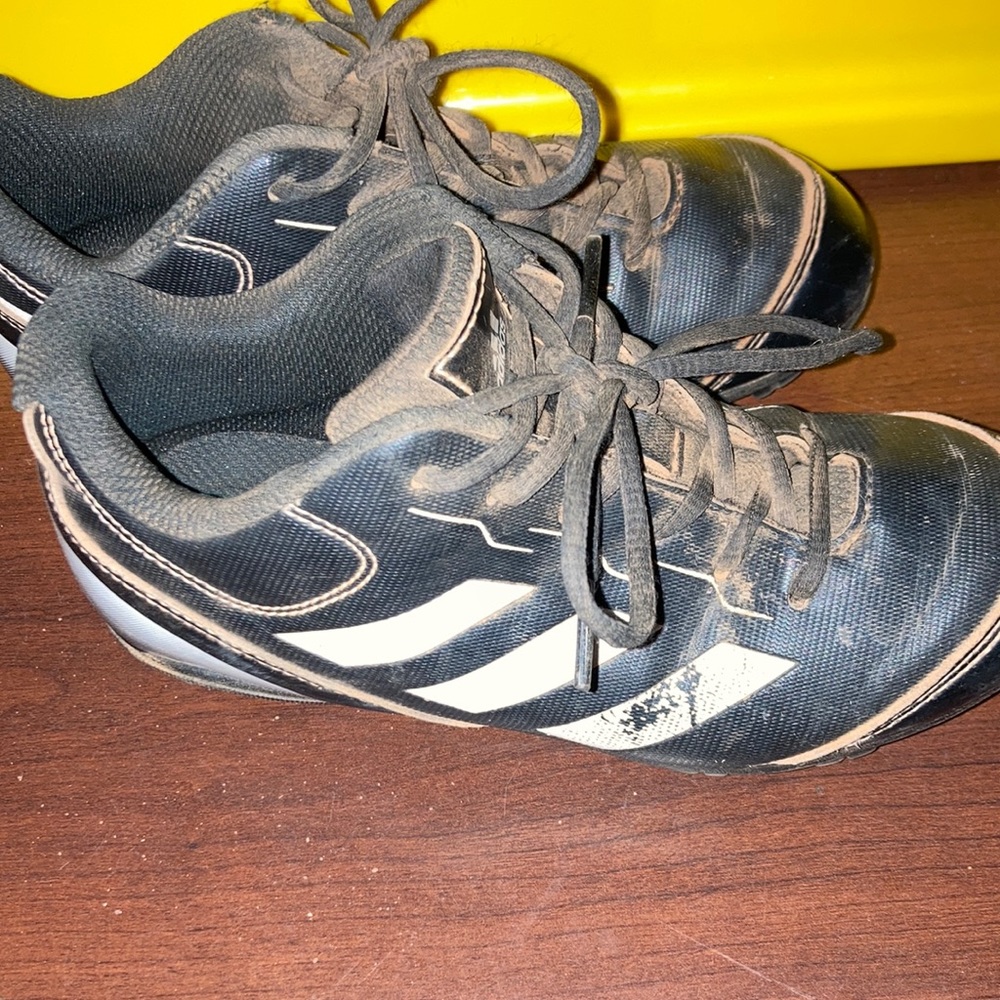 Adidas baseball cleats size 1